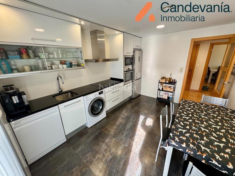 Foto 4902c47f-df04-46b5-b833-63dac5c450fc. Pis amb calefacció piscina a Miralbueno Zaragoza