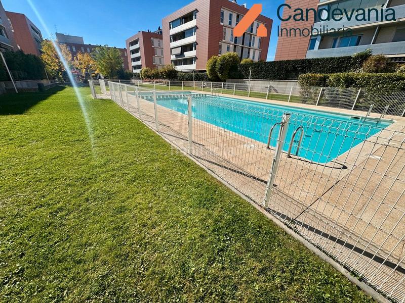 Foto d7234b49-6ab5-4980-a597-d74d1bb846bb. Pis amb calefacció piscina a Miralbueno Zaragoza