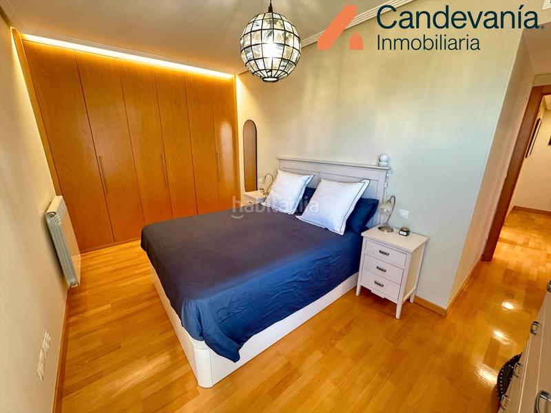 Foto e75777a5-e4d7-45f8-9283-485e6c887380. Pis amb calefacció piscina a Miralbueno Zaragoza