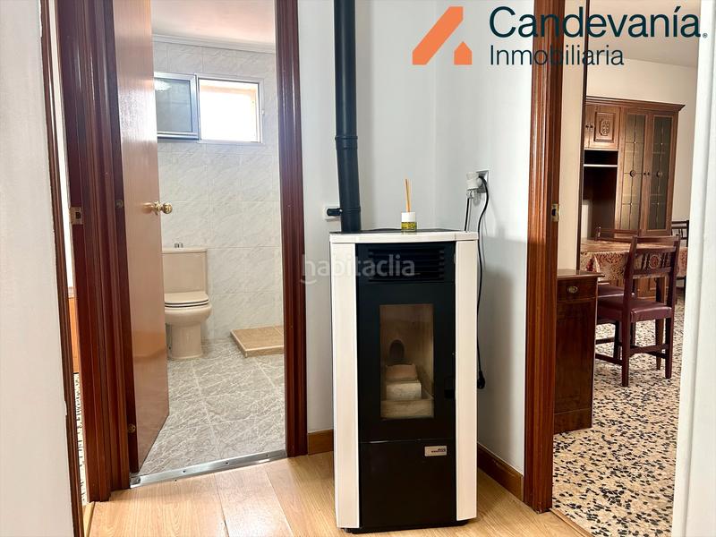 Foto af3d5902-4fbf-44a0-8ea9-d4681e787b9f. Piso en Zuera