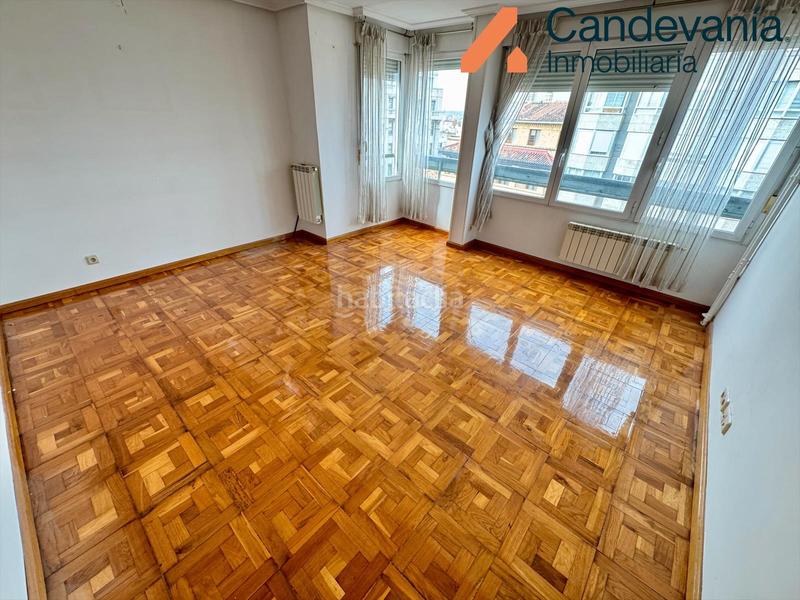 Foto 825db4de-6e7c-41d0-a10a-c44998a356f5. Rent flat in Paseo Independencia Zaragoza