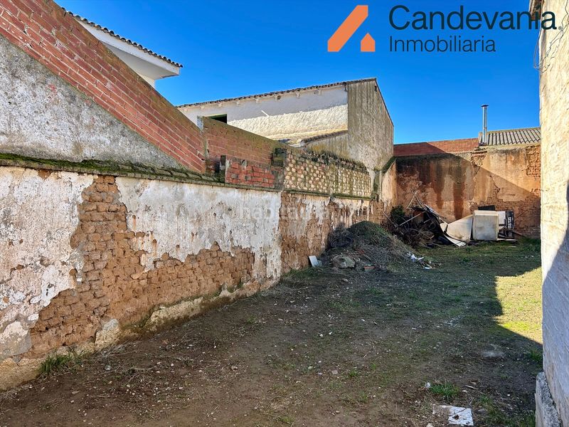 Foto ccbff963-1e6b-4231-9f3d-00cd7caf5bfd. Casa a Zuera
