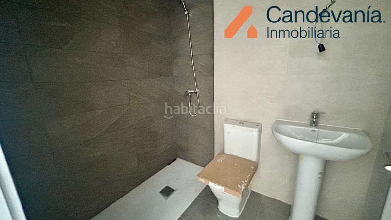 Foto 1a277eca-caa4-4871-8347-1f42b3bf53fd. Casa adossada amb calefacció aparcament a Zuera