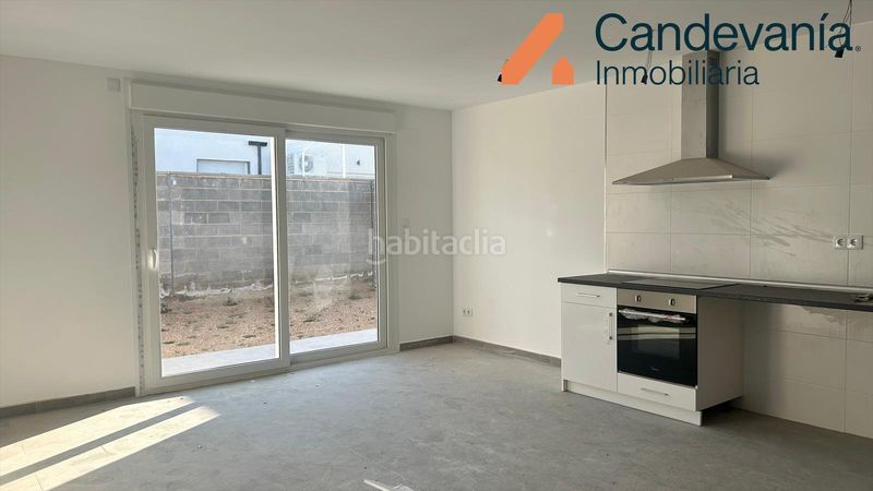 Foto d3d667da-7973-4a5d-a186-665b680e4cac. Casa adossada amb calefacció aparcament a Zuera