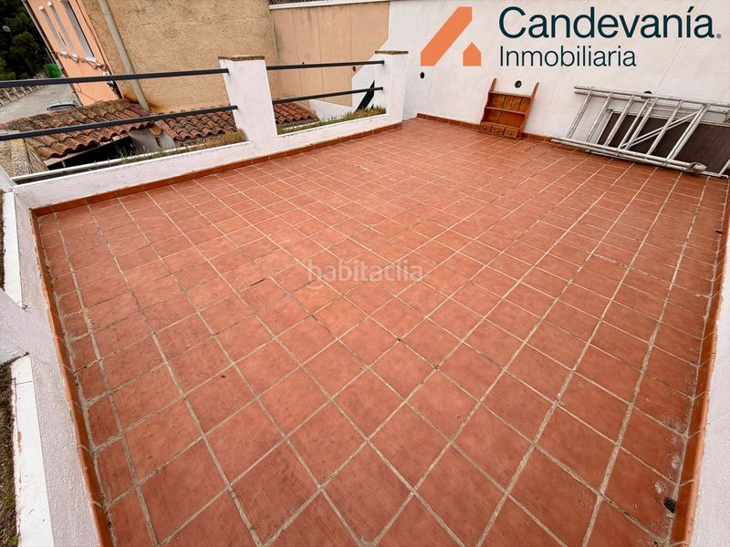 Foto e880bfbe-b9ac-4851-80b1-9fd061211262. Casa a Zuera