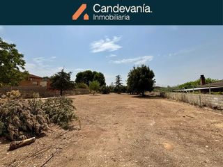 Wohngrundstück in Calle Antonio Machado