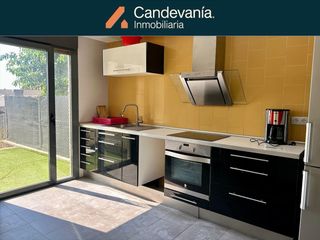 Maison jumelée à Avenida cortes de aragón 13