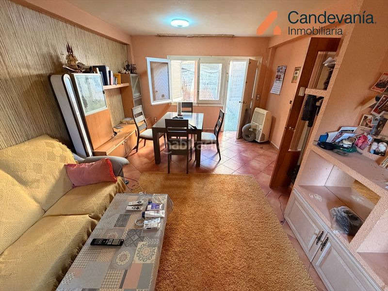 Foto a42794e8-3ac8-4110-9aa4-20fb8d2eaadd. Casa amb calefacció aparcament a Zuera