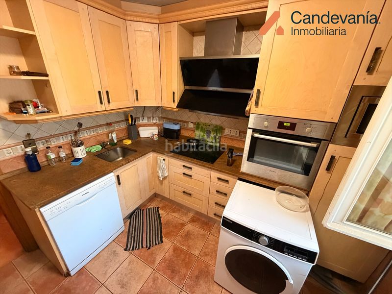 Foto ba2a0c1a-4246-4414-b093-78729c7d7c58. Casa amb calefacció aparcament a Zuera