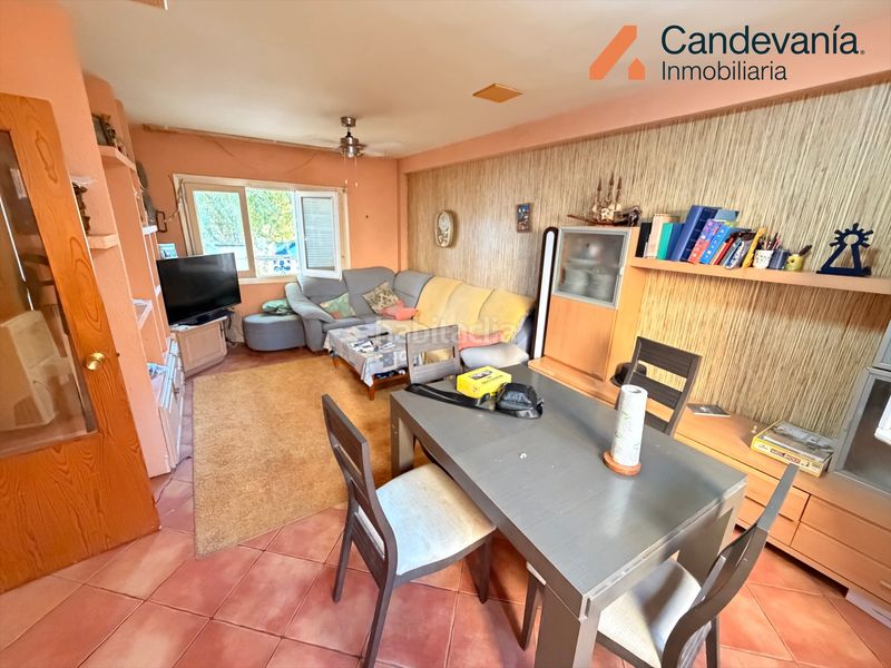 Foto c9146ee1-6914-4e02-a50d-f058cf8f3609. Casa amb calefacció aparcament a Zuera