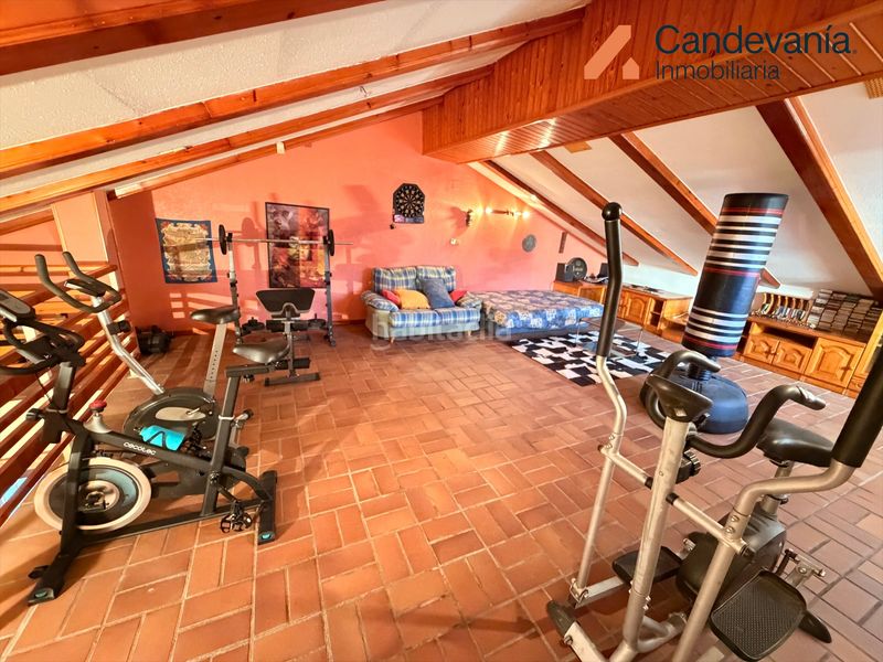 Foto d1b92ed0-caa5-4537-bf3e-a8ce5c078d0c. Casa amb calefacció aparcament a Zuera