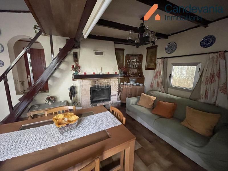 Foto 6e935246-25a8-4e60-bb73-2d0af7affb23. Masia a Zuera