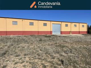 Nave industrial en Zuera