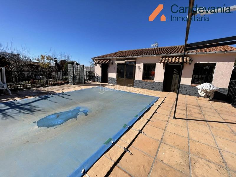 Foto 1596b801-7a59-438e-b331-31822cb2f3b6. Chalet con riscaldamento parcheggio piscina in San Mateo de Gállego