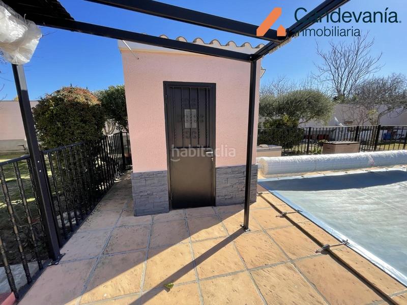 Foto 3cffb96a-9598-48ff-8736-f0b8374958c2. Chalet con riscaldamento parcheggio piscina in San Mateo de Gállego