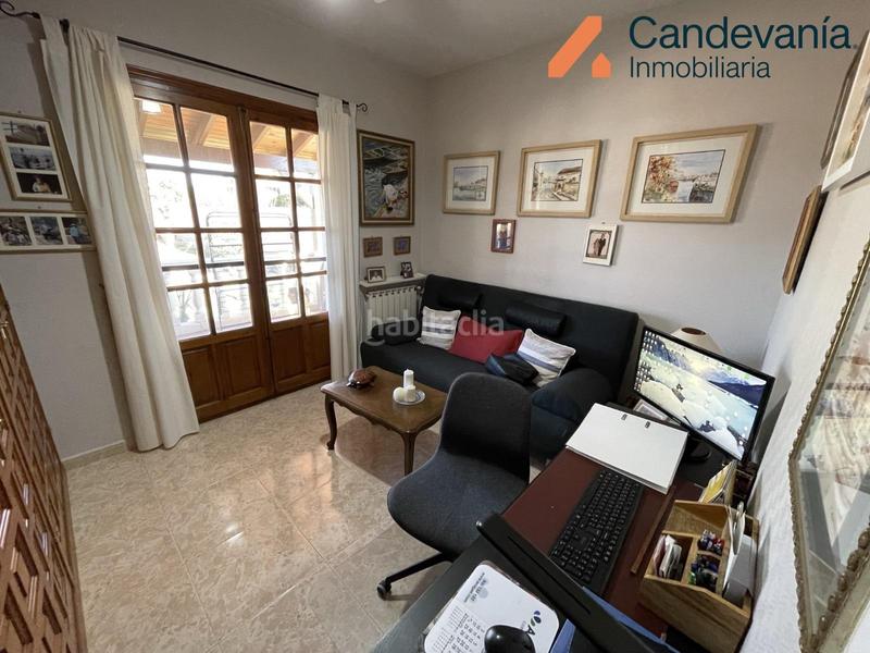 Foto 8b8f3dae-0da6-4f4b-8142-2ef2eb92fbb0. Chalet con riscaldamento parcheggio piscina in San Mateo de Gállego