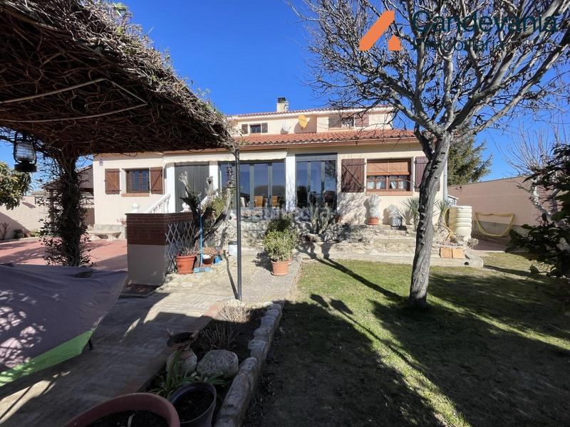 Foto b978f263-9b13-4eff-8ca0-c9d24a44f37c. Chalet con riscaldamento parcheggio piscina in San Mateo de Gállego