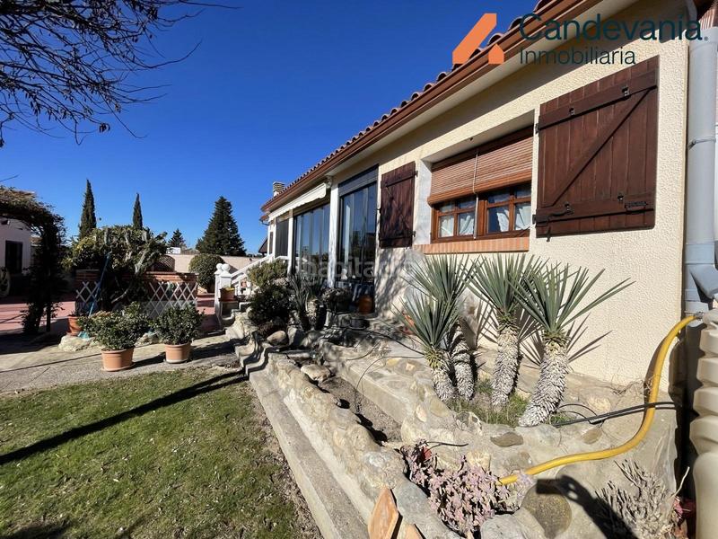 Foto f7009468-6113-4e59-aaf4-4d804a7fdb94. Xalet amb calefacció aparcament piscina a San Mateo de Gállego