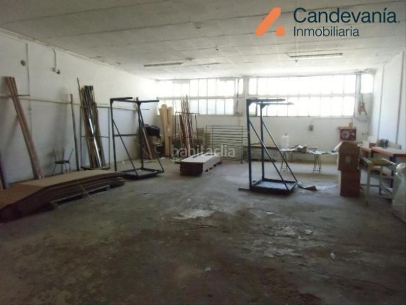 Foto 23064136-62a6-4e34-932c-13f1796cc31a. Nave industrial gran recinto cerrado con varias naves industriales , situadas en calle principal del polígono el campillo de 9.932 m² de p en Zuera