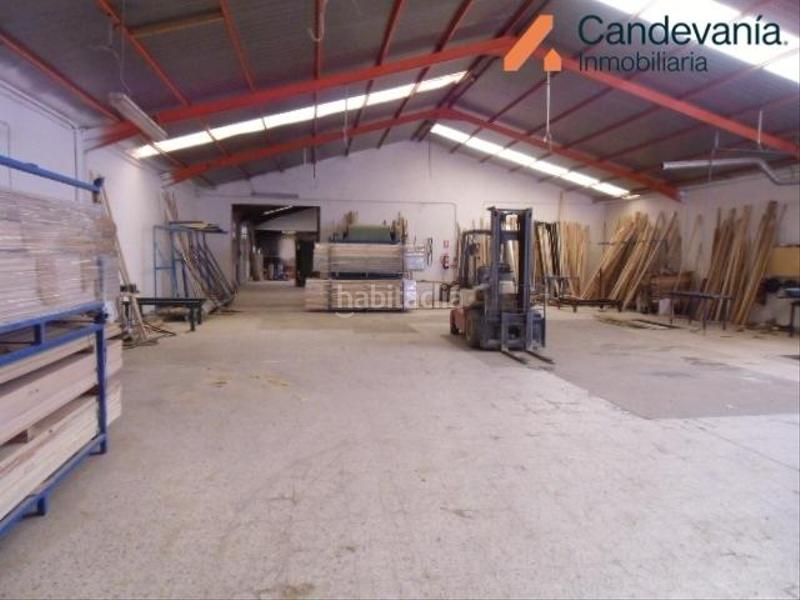 Foto 4c6fe230-62be-4fca-9365-fae46539849d. Nave industrial gran recinto cerrado con varias naves industriales , situadas en calle principal del polígono el campillo de 9.932 m² de p en Zuera