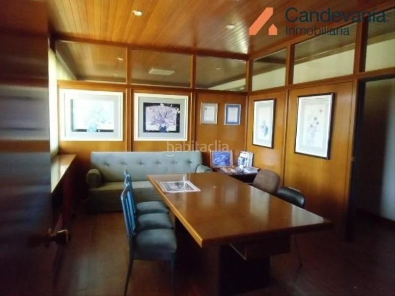 Foto b28c5d5d-cb40-4d22-9dd7-f85aa118e9cc. Nave industrial gran recinto cerrado con varias naves industriales , situadas en calle principal del polígono el campillo de 9.932 m² de p en Zuera