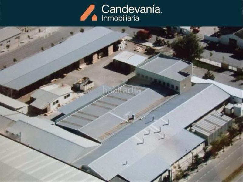Foto cb17e1ad-330a-4904-b010-216bb876702b. Nave industrial gran recinto cerrado con varias naves industriales , situadas en calle principal del polígono el campillo de 9.932 m² de p en Zuera