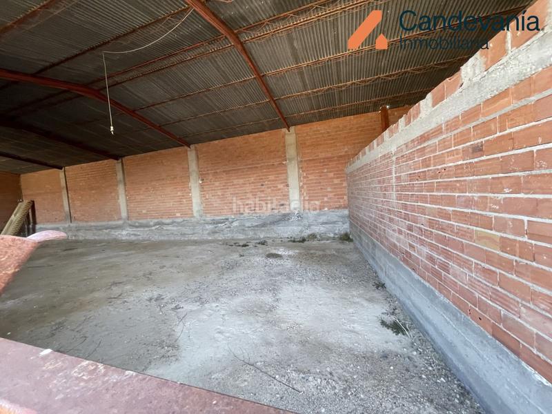Foto 9b0da226-2ffd-4f9f-bc3f-0c2e5b5d9e0e. Nave industrial en Zuera