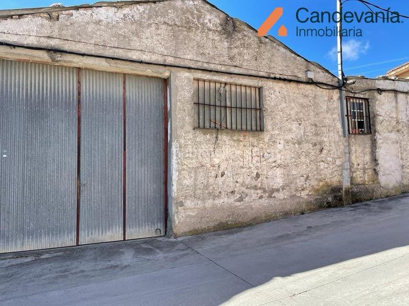 Foto 842d7d43-6ab9-4f5e-a0a6-eb11c87aff95. Nave industrial en Zuera