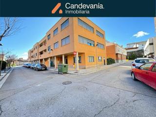 Rent Office space in Calle corona de aragón 34