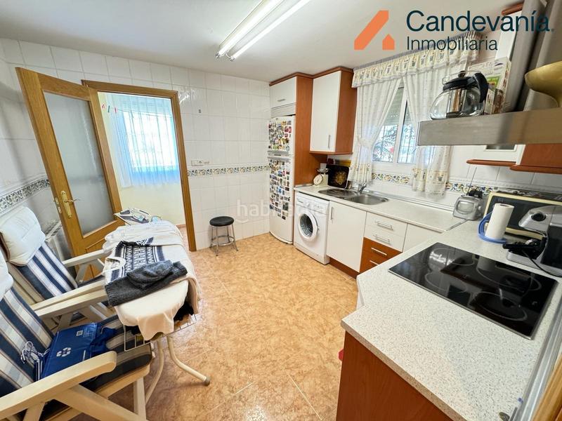 Foto 947b801a-40ce-4dd1-8cf9-6a960a155634. Chalet mit kamin in Gurrea de Gállego