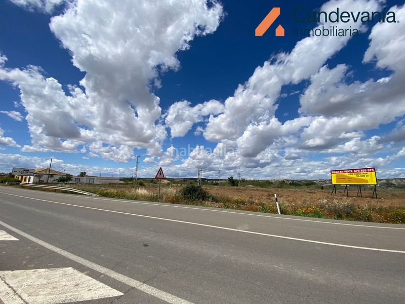 Foto dbf2d8f6-c922-4761-80ba-2d16aac62c9f. Terreno residenziale in calle ibon azul 8 in Zuera