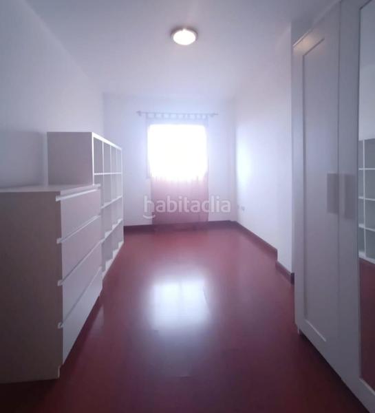 Foto d4f9296b-0e79-4bbe-aa08-986c5e48dec0. Piso  con garaje en el centro de los realejos en Realejos (Los)