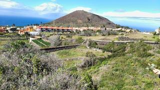 Finca rústica en Montaña - Zamora. Terreno en los realejos
