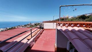 Casa en Guancha (La). Dos viviendas independientes para inversor