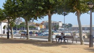 Business premise in Avinguda Catalunya. Palamós se vende negocio de bar en explotación con libro de cuen