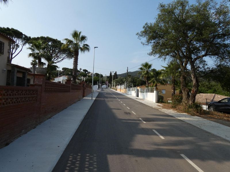 Foto 85abbd94-de61-437b-b3fd-d8a4d6232d76. Terreny residencial a Poble Calonge