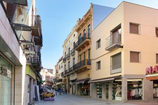 Edifici a El Pedró. Palamós venta de edificio en c mayor de palamós, primerisima lin