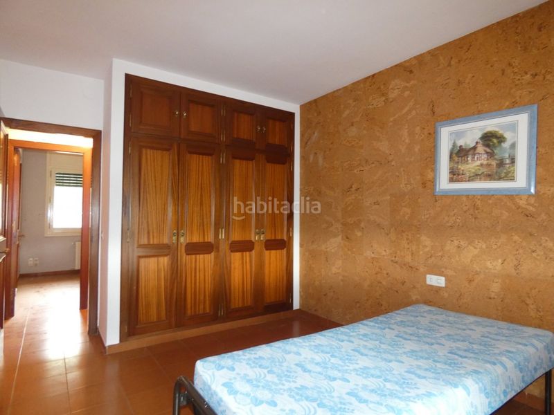 Foto 63a4048a-89a1-4314-b0e3-f72ad8d2375b. Casa amb calefacció aparcament a Vall-llobrega