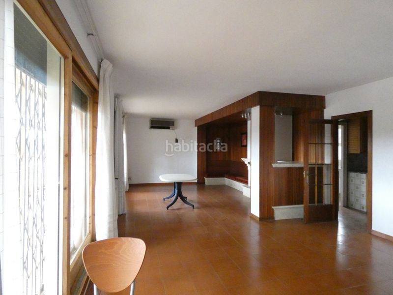 Foto 8e76792a-3ac0-4a27-bbd7-689a10c68dbe. Casa amb calefacció aparcament a Vall-llobrega