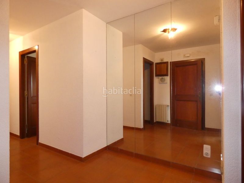 Foto da47657f-6d84-4bdb-b667-a7e31a4160db. Casa amb calefacció aparcament a Vall-llobrega