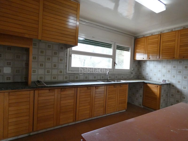 Foto f7ae28a7-1d38-4f05-8c2f-ce36da033226. Casa amb calefacció aparcament a Vall-llobrega