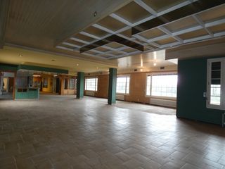 Maison à Vall-llobrega. Vallllobrega  local comercial de 585 m2. mas vivienda de 160 m2.