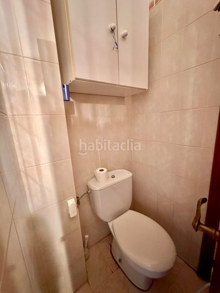 Foto d8f5080f-d37d-41c9-8804-bbc8f0a14d78. Local comercial a Centre Palamós