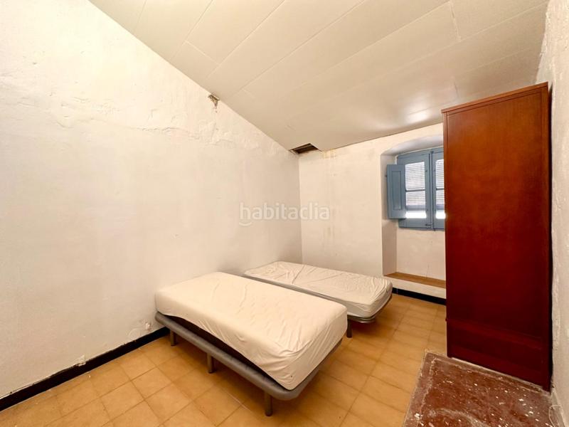 Foto 2e92d4ef-7041-419a-be48-34c941151d4d. Masía casa de piedra para restaurar con garaje y patio en pleno centro del pueblo en Calonge