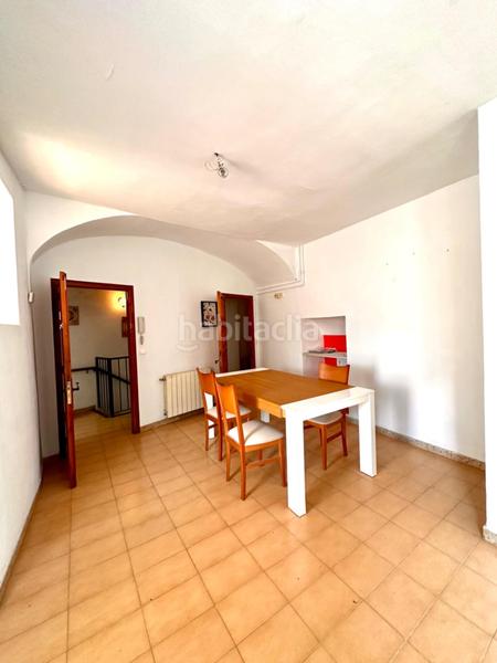 Foto 3d85c5b6-3c60-44ef-bf38-2ae836753275. Masía casa de piedra para restaurar con garaje y patio en pleno centro del pueblo en Calonge