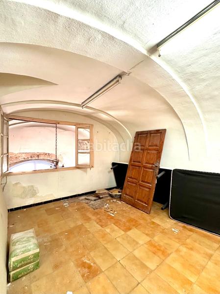 Foto 7e695ba1-e41e-4baf-801a-74021c8a4c9e. Masía casa de piedra para restaurar con garaje y patio en pleno centro del pueblo en Calonge