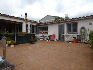 Casa en Piverd-Vila-Seca-Bruguerol. Palafrugell oportunidad única!! barrestaurante con vivienda de 1