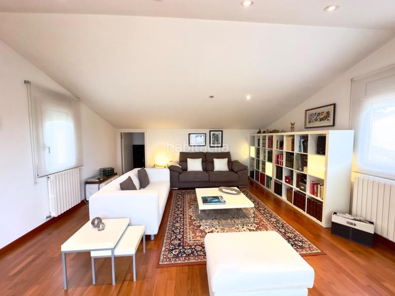 Foto aada36e2-c9a3-46ca-9f4e-1c5a5c8ebe19. Chalet la bisbal dempordà magnífico chalet alto standing de 250 m2 con vistas panorámicas, jardín y garaje en Bisbal d´Empordà (La)