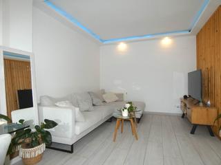 Penthouse in Poble. Calonge un amplio y acogedor atico duplex. 93 m2.  8 m2. de terr