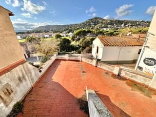 Casale in Poble. Calonge casa de piedra para restaurar con garaje y patio en plen